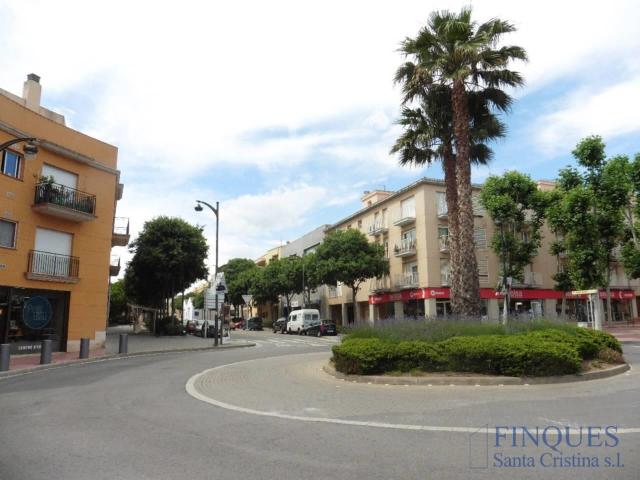 Sant Feliu de Guíxols, Local comercial 180m² Sant Feliu de Guíxols