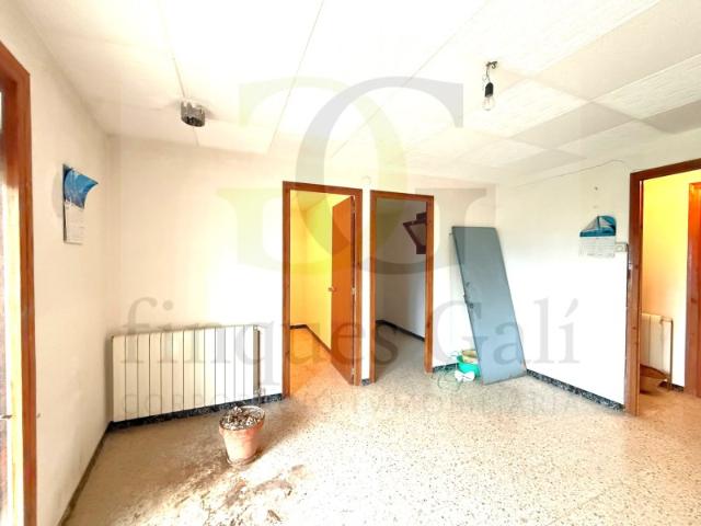 Sant Feliu Sasserra Casa de 5 habitaciones con jardín de 246 m² ideal para parejas o familias