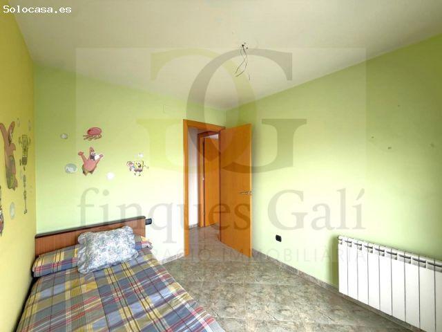 Sant Fruitós de Bages Casa adosada de 6 habitaciones con jardín y garaje ideal