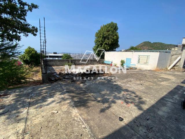 Santa Cruz / La Morelos