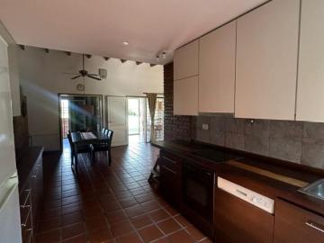 Santa Lucía Casa Quinta, Amplio Terreno, Amplios Ambientes 3 Dorm, 4 Baños, Pileta Tel. 2646296308 2645641149