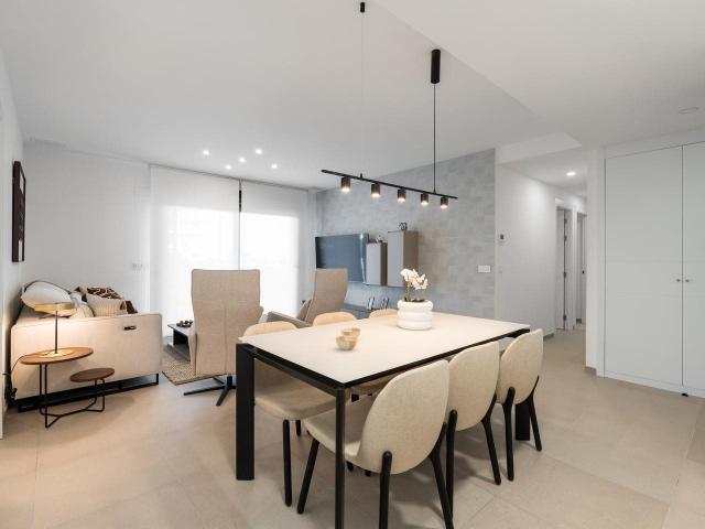 Santa María Sea by Tm está a 150 metros de la playa de El Pu. 90m² Del puig