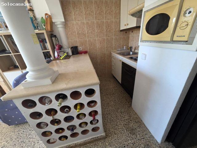 Santa Ponsa. Coqueto apartamento, buen estado, amueblado y equipado, listo para entrar, muy cerca d