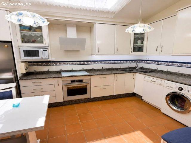 Santiago de la Ribera, fantástico chalet adosado listo para entrar a vivir