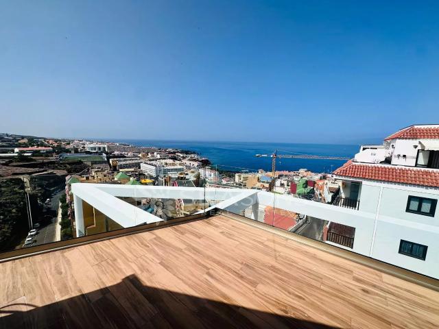 Santiago Deluxe Homes