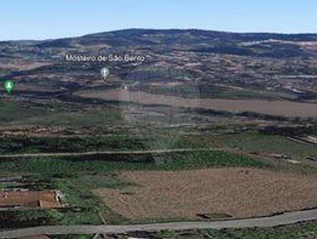 Santo Tirso Porto 102116569