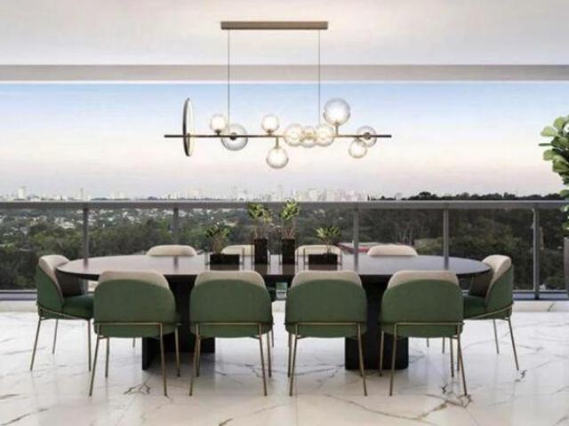 Santo Amaro – Apartamento de Alto Padrão com 185m², 4 Suítes e 3 Vagas de Garagem