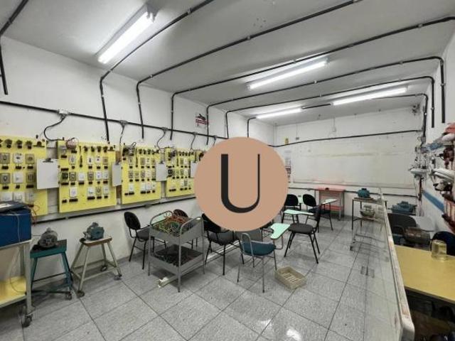 Santo Amaro Largo 13 Galpão em Zona ZEM Terreno de 622,0 m², com testada de 15,75 m. a menos de 10
