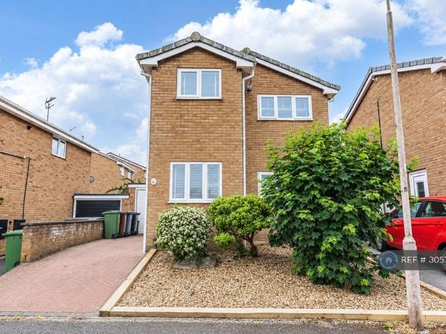 Santon Road, Mansfield, NG19 3 bed detached house to rent £1,050 pcm £242 pw