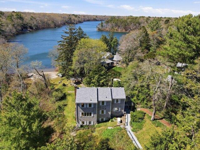Santuit Newtown Rd, Marstons Mills, Home For Sale