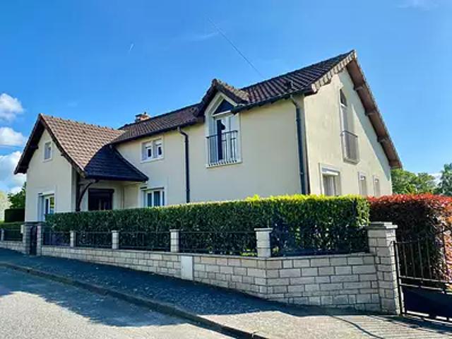 Sanvignes les Mines 71410 Achat / Vente maison 7 pièces t7 au dernier étage terrasse