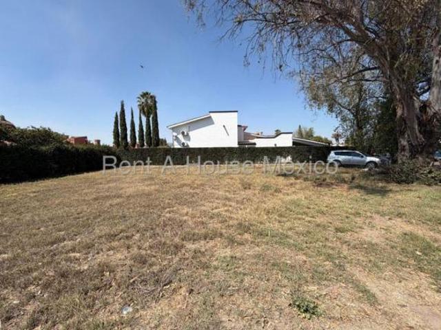 Terreno en Venta en Club de Golf San Gil | Listo para Construir IO2329