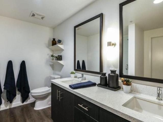 San Diego CA 92101 106058310