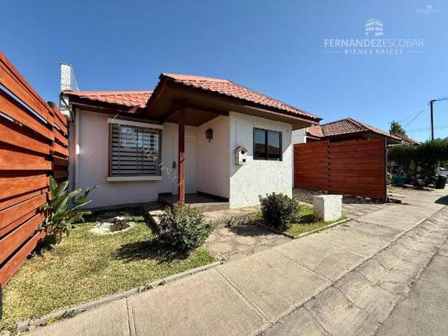SAN ESTEBAN ARRIENDO CASA 3D 2B 1E COND. TOCORNAL