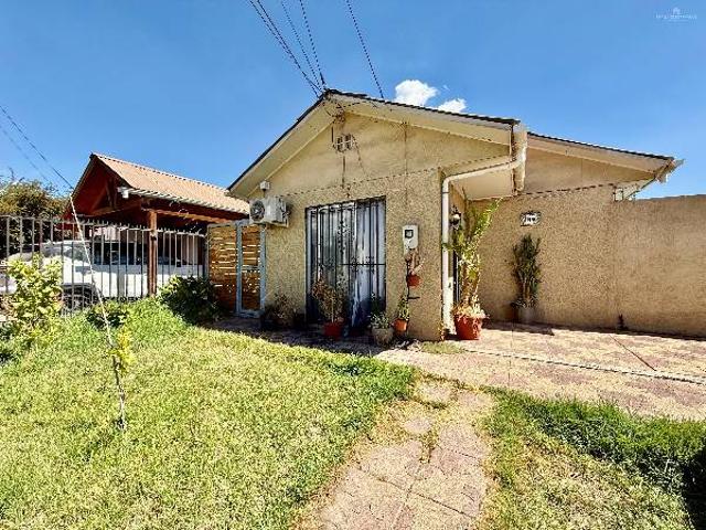 SAN FELIPE ARRIENDA CASA ESQUINA 3D 2B PISCINA