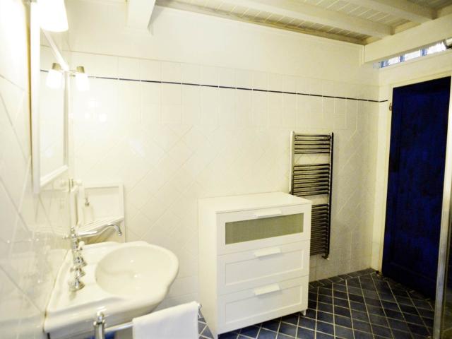 SAN FREDIANO caratteristico loft in affitto
