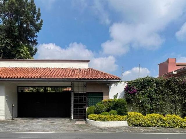 SAN JERÓNIMO, CASA EN CONDOMINIO EN VENTA | 3 NIVELES | JARDÍN PRIVADO
