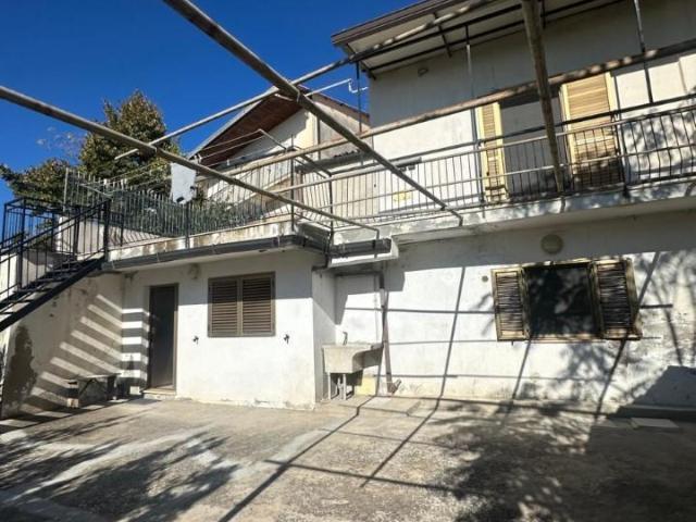 San Lorenzo 6 vani 120mq