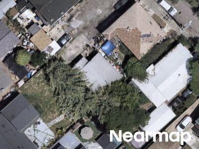 San Leandro St