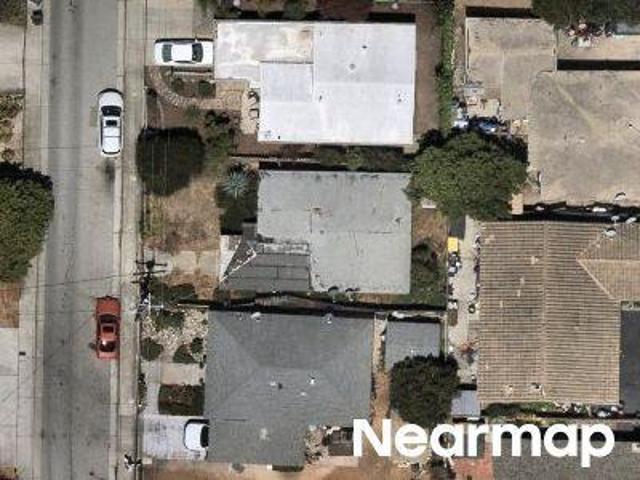 San Lucas St