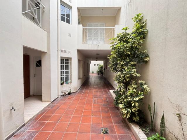 San Luis 2800, Centro