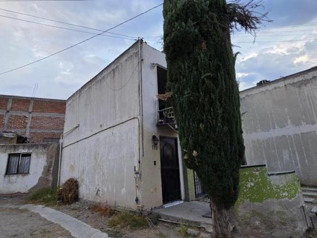 San Miguel | Propiedad económica con terreno adicional y potencial de crecimiento | Casa en Venta |