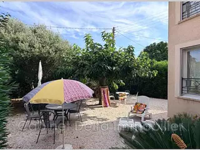 Sanary sur Mer 83110 Location appartement 3 pièces t3 garage