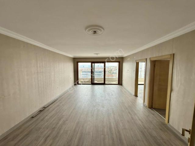 Sanatoryum Cad Üzeri Lüx Yapılı Manzaralı Geniş Kiralık