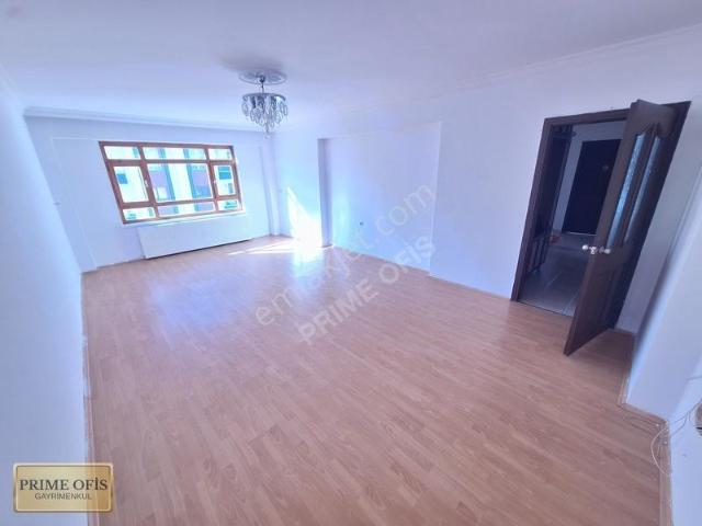Sanatoryum Hastanesi Yakını Asansörlü Bağımsız Kiralık 3+1 Daire