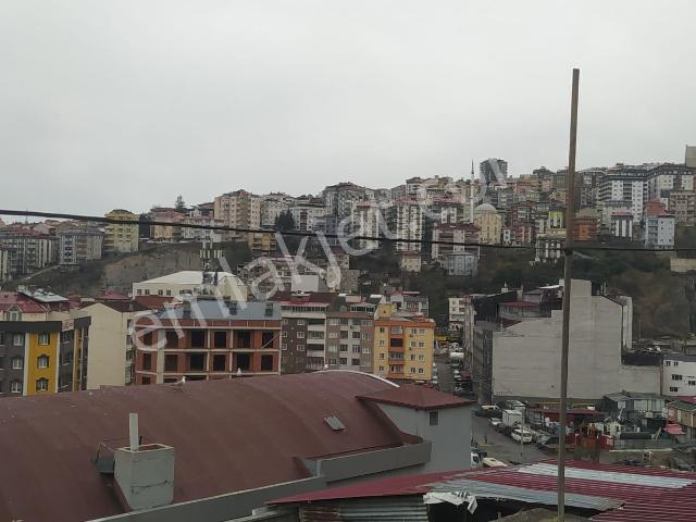 Sanayi Mahallesi Acill Satılık 2+1 Daire