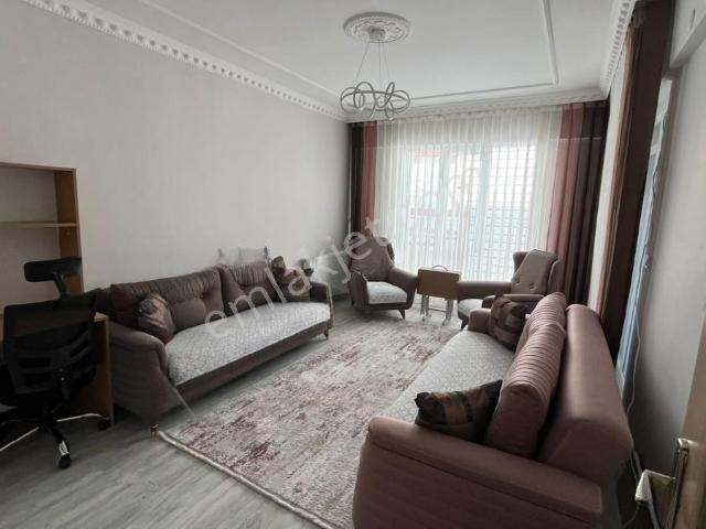 Sanayi Üstünde Şık Dizaynlı 2+1 Satılık Daire