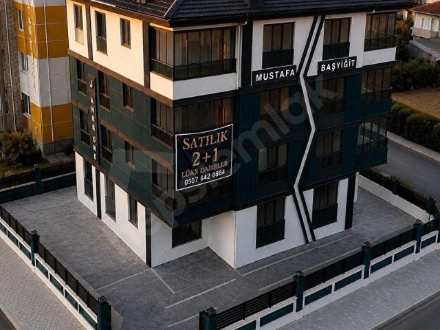 SANAYİ YOLU ÜZERİNDE SATILIK LÜKS 2+1 DAİRELER
