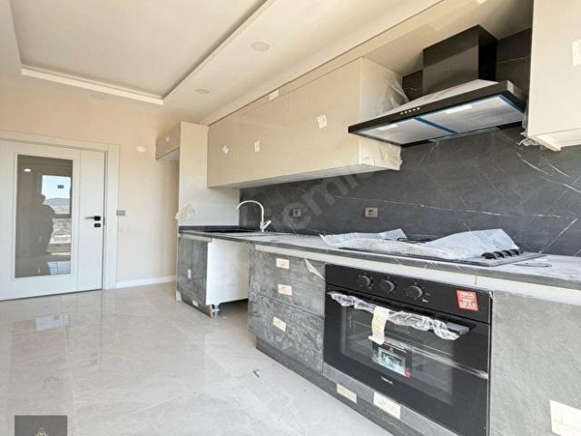 SANCAKTEPE MY LİFE SİTESİNDE KREDİYE UYGUN 2+1 ARAKAT DAİRE