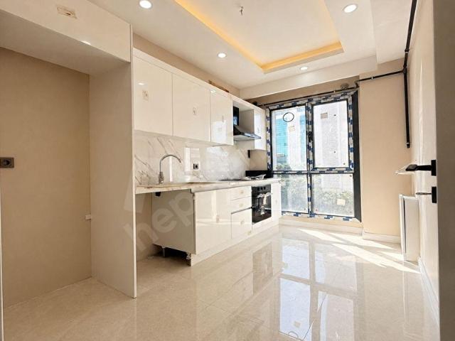 SANCAKTEPE MY LİFE SİTESİN'DE SINIRSIZ KREDİLİ 2+1 ARA KAT ZA537