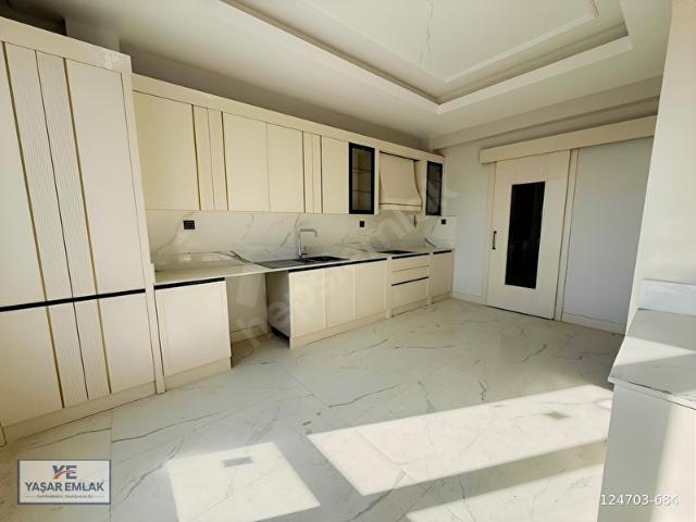 SANCAKTEPE MAH. ARA KAT YERDEN ISITMALI 3+1 SATILIK DAİRE