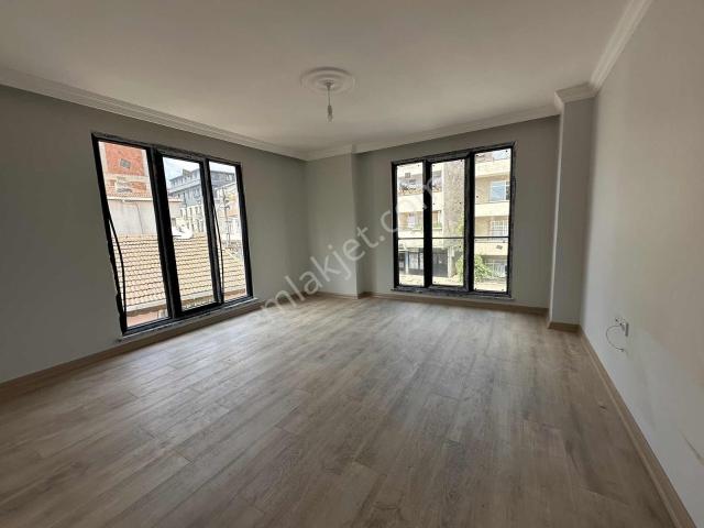 Sancaktepe Meclis Mah'de 2+1 Sıfır Kiralık Daire