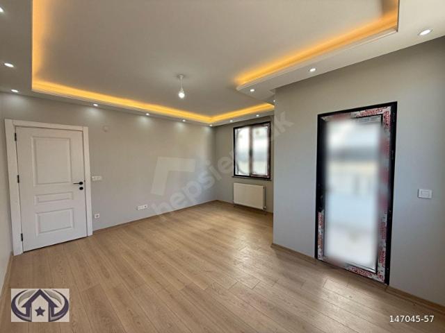 SANCAKTEPE MEVLANA MAHALLESİ VEYSEL KARANİ CADDE ÜZERİ 2+1 DAİRE