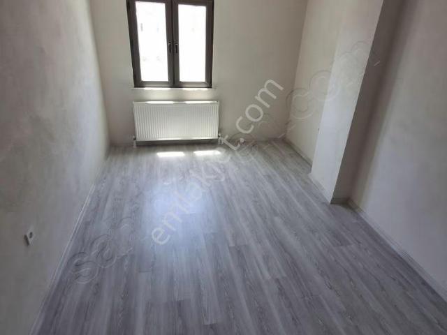 Sancaktepe Atatürk Mahallesinde Kiralık 2+1 Ferah Daire