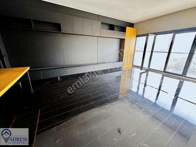 Sancaktepe Çamsanpark Residence Satılık 2+1 Özel Dekorasyonlu.