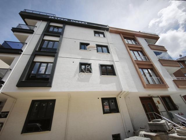 Sancaktepe 'de Metroya Yakın Kiralık 2+1 Sıfır İskanlı Daire