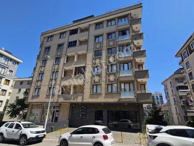 Sancaktepe De Kiralık 2+1 Daire Metroya 500 Metre