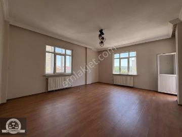 Sancaktepe Eyüpsultan Mahallesinde 3+1 130 M2 Kiralık Daire