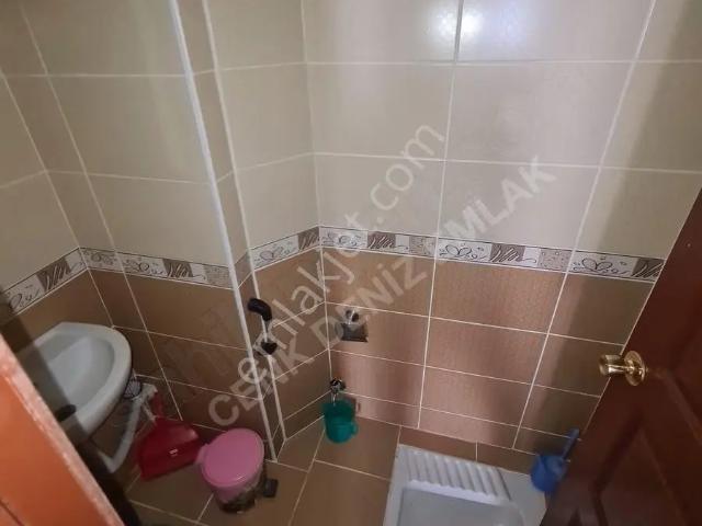 Sancaktepe Göbekte Okul & Park Yakını Arakat Kök Tapu 3+1