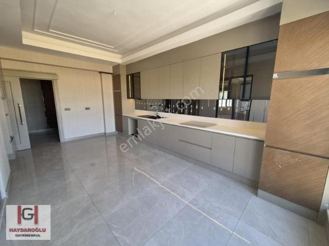 Sancaktepe İbrahimli'de Arakat Satılık Sıfır 3,5+1 Daire.