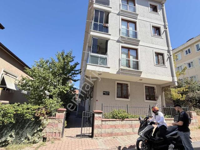 Sancaktepe İnönü Mah 2+1 130m2 Metroya 5 Dakika Kıralık Daire