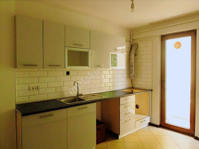 Sancaktepe Sarı Evler Çekmeköy Sarıevler Kiralık Bakımlı Daire