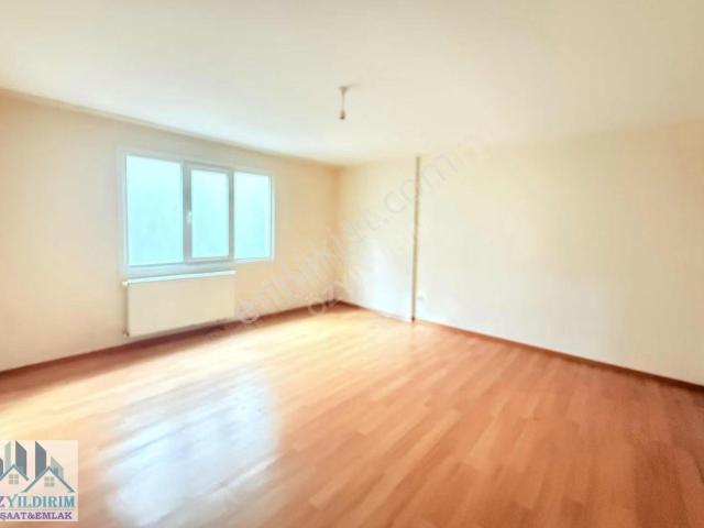 Sancaktepe Sarıgazi Mah. Kiralık 2+1 90m2 Net