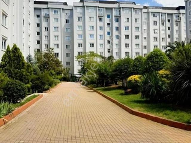 Sancaktepe Sardunya Evler Geniş 5+1 Kiralık Çatıdubleks Daire