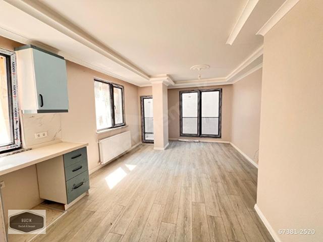 SANCAKTEPE SATILIK METRO YAKIN 2+1 ARAKAT SIFIR LÜX DAİRE BACİK