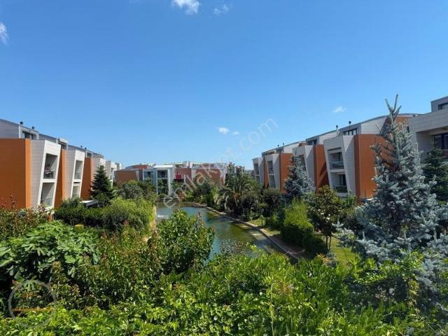 Sancaktepe Simpaş Lagün İris Teras 4+1 200m2 Net Masrafsız Kiral